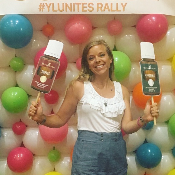 ✨Posher Ambassador✨Stacey! - Picture 3 of 3